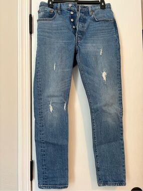 Classic Distressed Levi 501 Blue Denim Jeans